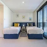 Marques Pombal 2 Bed * Lisboa