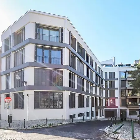 Apartment Marques Pombal 2 Bed Ac Lisbon