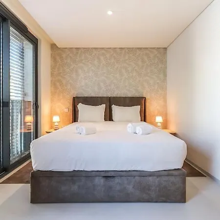 Marques Pombal 2 Bed Апартаменты *